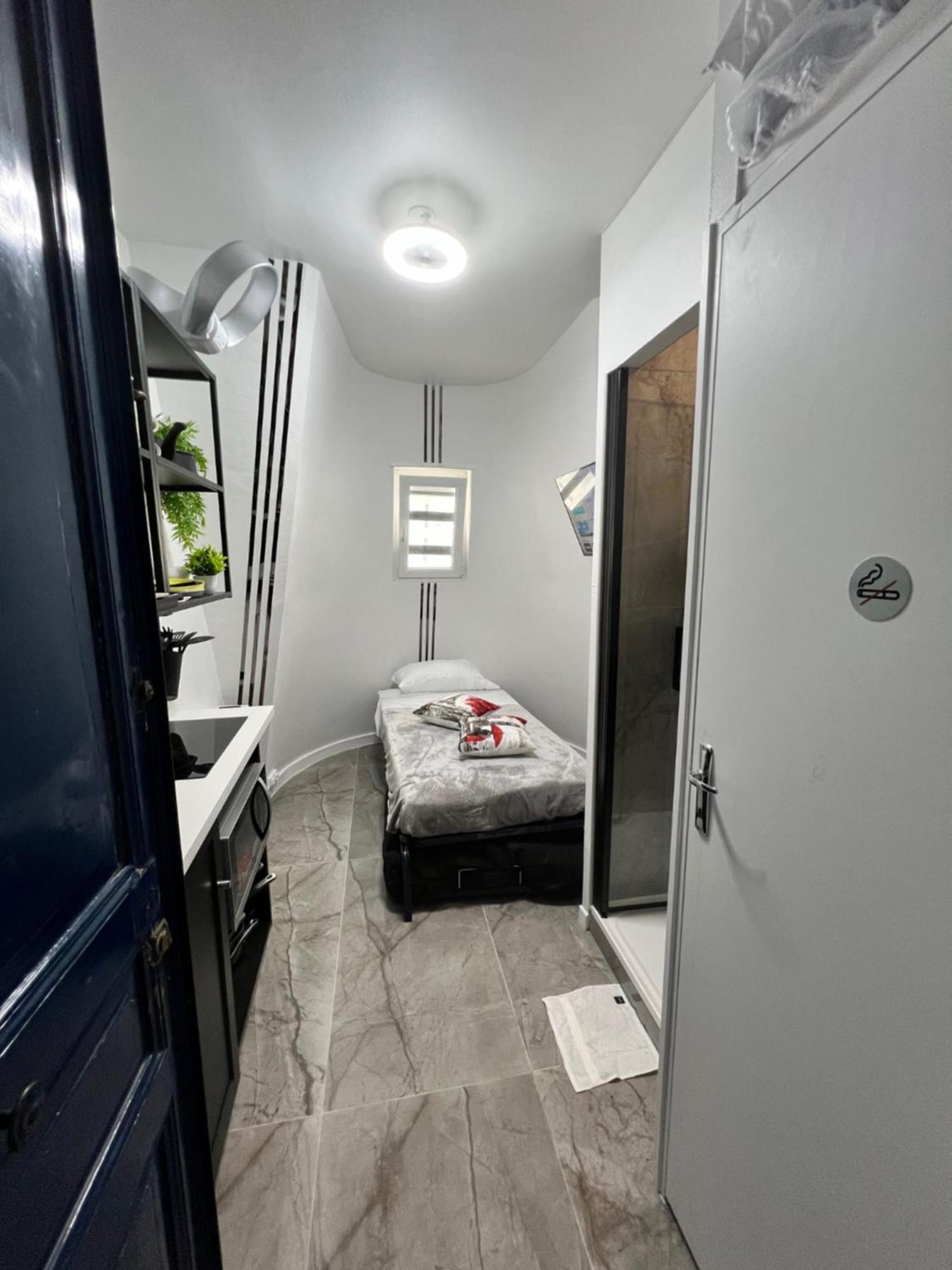 Paris Bastille Bercy Gare De Lyon Chambre Climatisee 9M2 Ideal 1 Pers ,Max 2 Pers Eksteriør billede