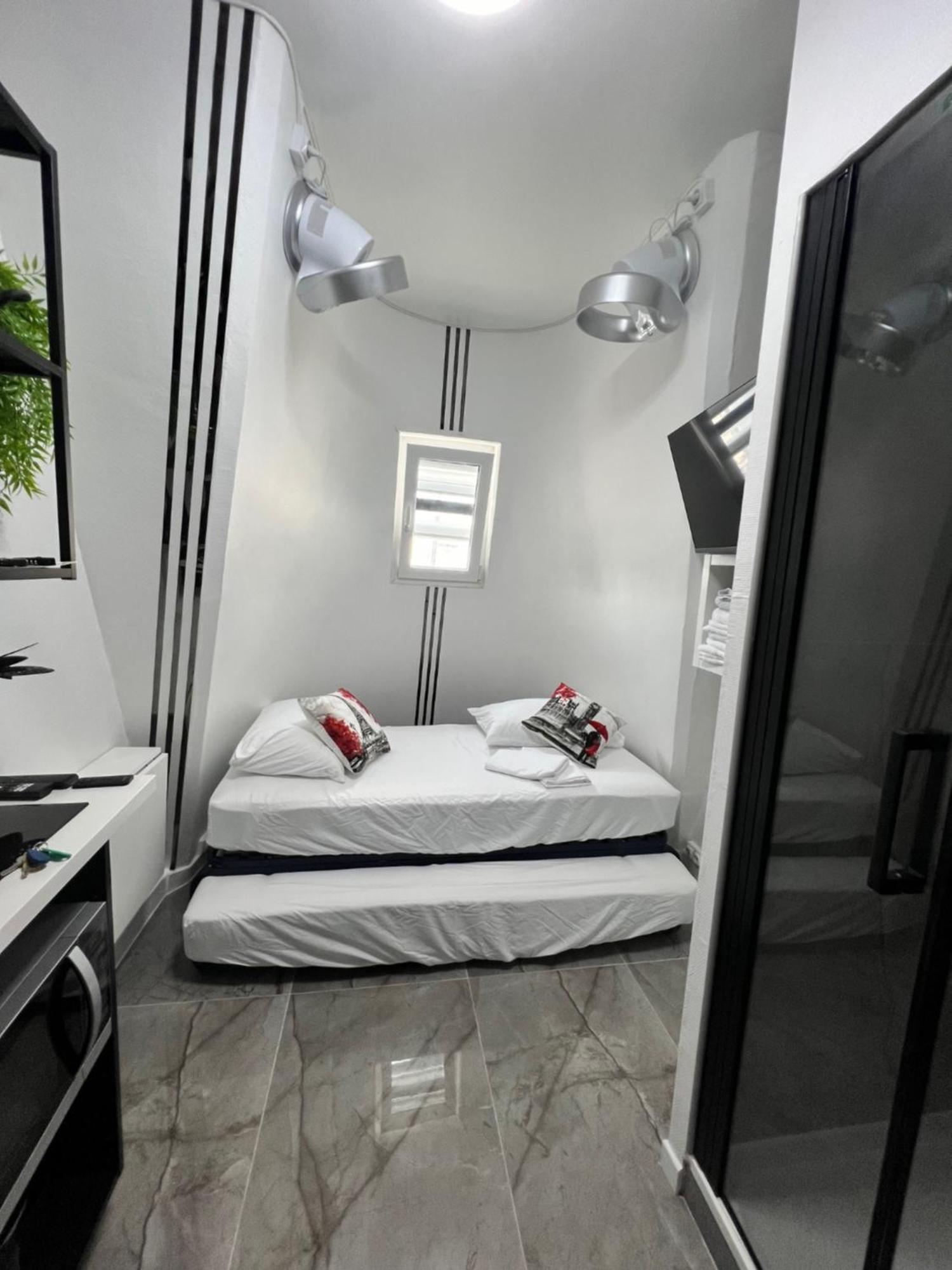 Paris Bastille Bercy Gare De Lyon Chambre Climatisee 9M2 Ideal 1 Pers ,Max 2 Pers Eksteriør billede
